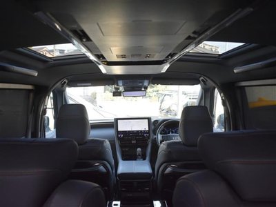 TOYOTA ALPHARD - 3
