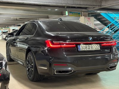 BMW 7 SERIES - 7