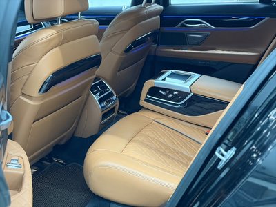 BMW 7 SERIES - 9