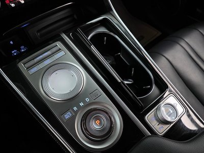 GENESIS GV80 - 9