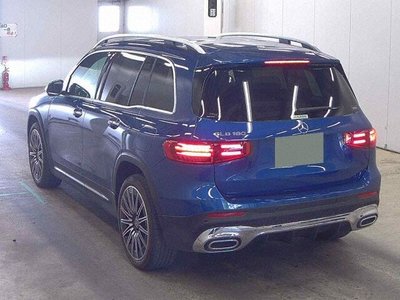 2025 Mercedes-BENZ GLB — фото 2