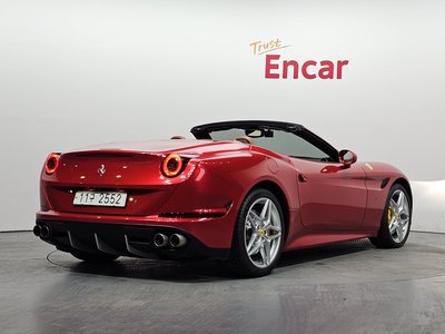 FERRARI CALIFORNIA - 3