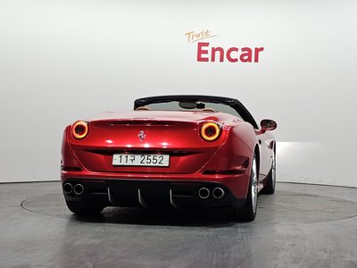FERRARI CALIFORNIA - 4