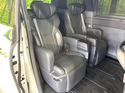 TOYOTA ALPHARD - 10