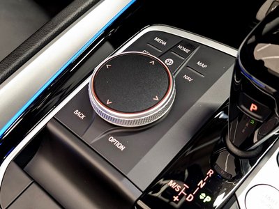 2023 BMW Z4 — миниатюра 25