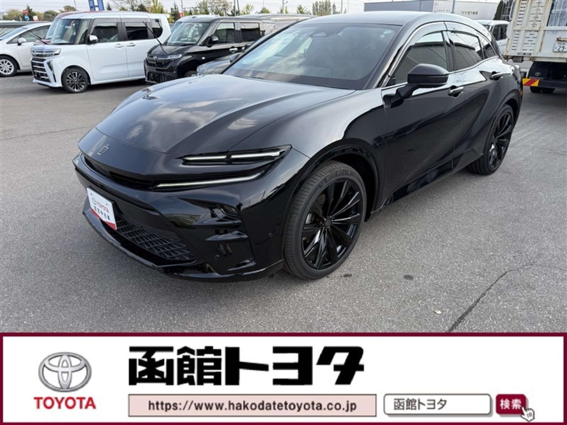 TOYOTA CROWN SPORT - View 1