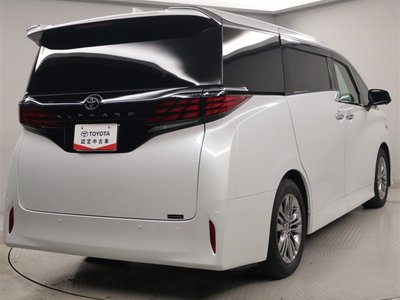 TOYOTA ALPHARD - 3