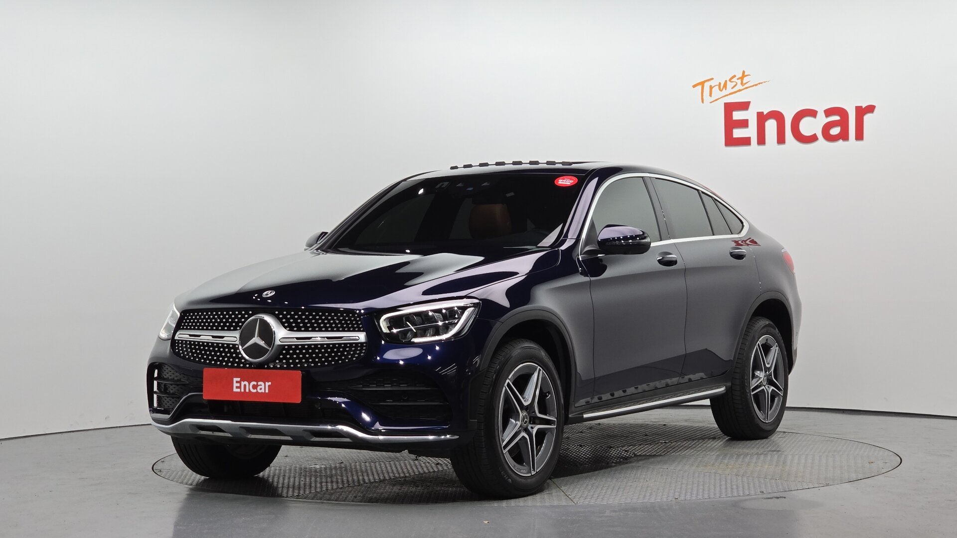 MERCEDES-BENZ GLC - View 1