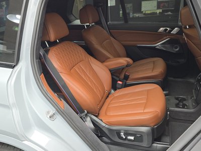 صورة مصغرة 11 لـ 2025 BMW X7