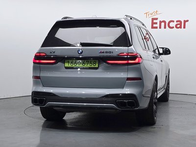 2025 BMW X7 照片 3