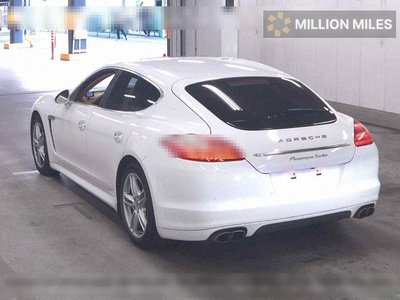 PORSCHE PANAMERA - 2