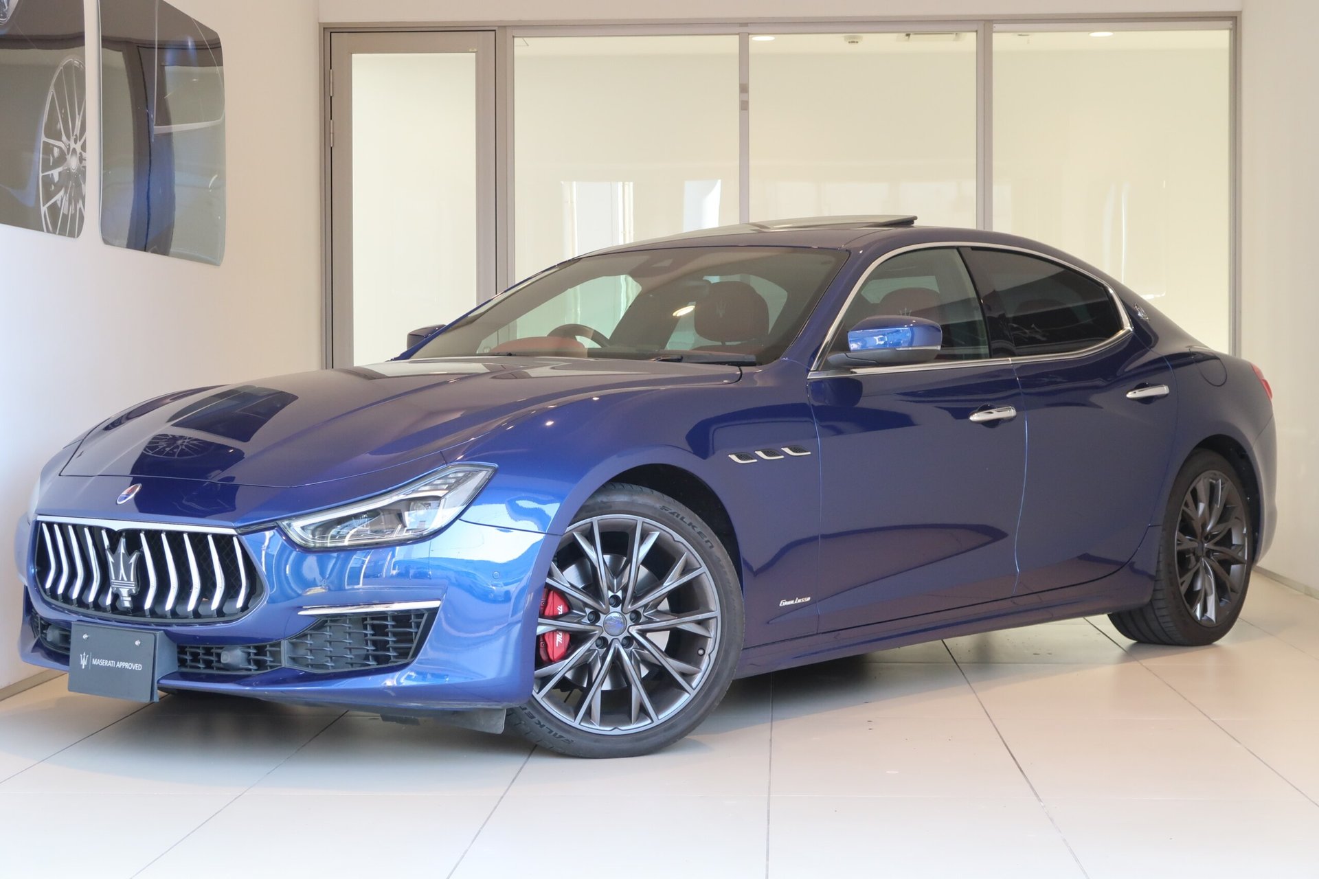 MASERATI GHIBLI - View 1