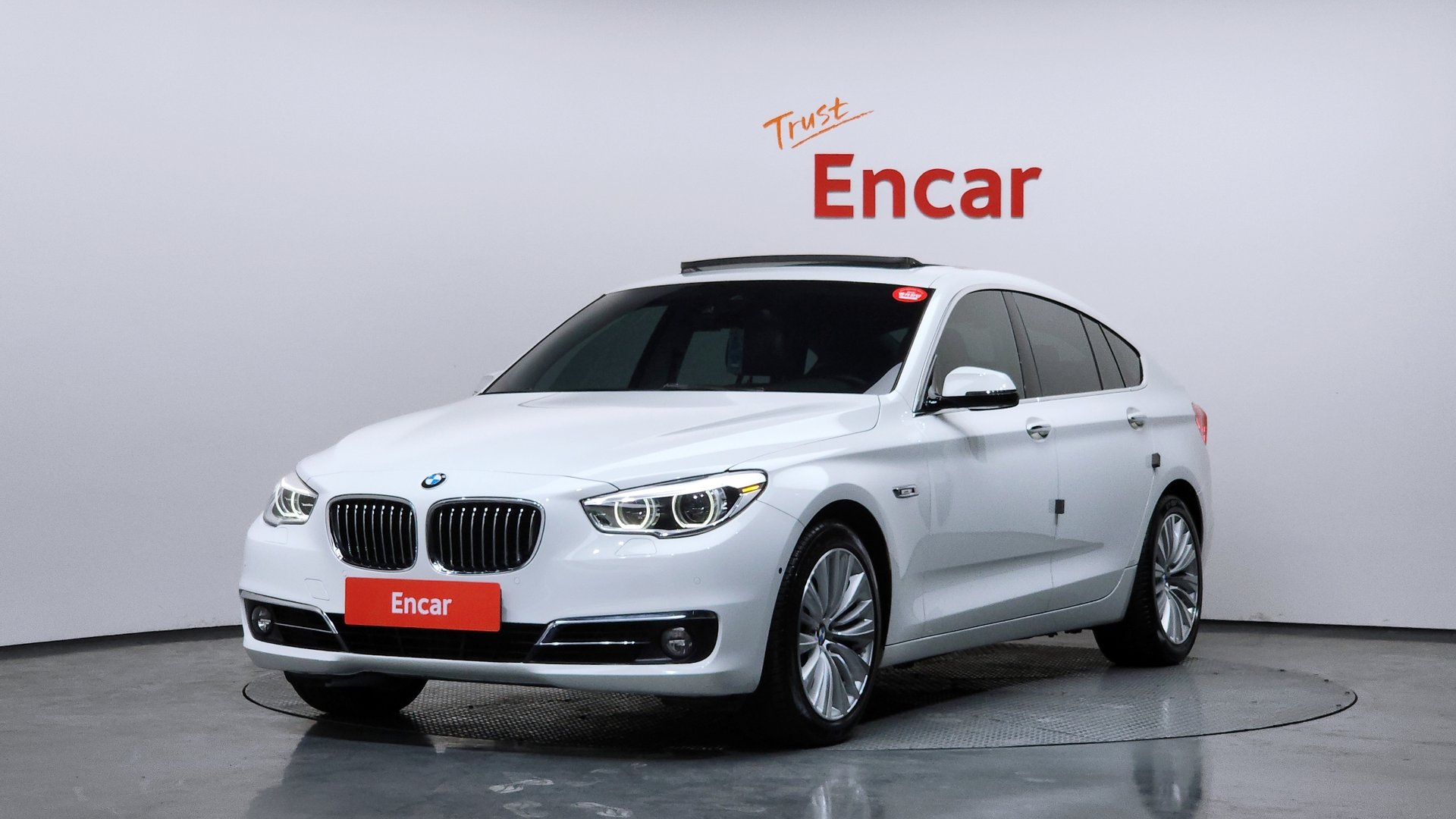 BMW 5 SERIES GT - View 1