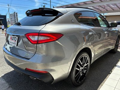 2021 Maserati LEVANTE — фото 7