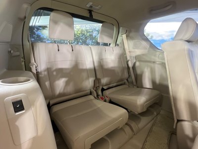 TOYOTA LAND CRUISER PRADO - 10