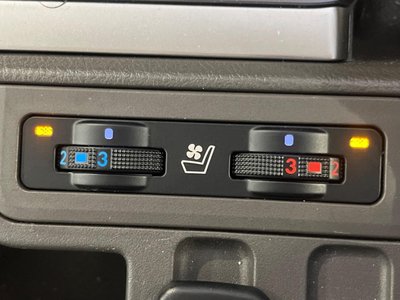 TOYOTA LAND CRUISER PRADO - 7