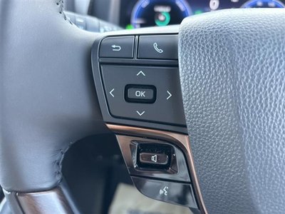 2025 Toyota ALPHARD 照片 8