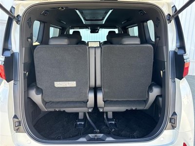 2025 Toyota ALPHARD 缩略图 33