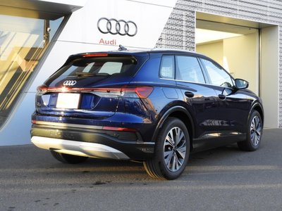 AUDI Q4 E-TRON - 4