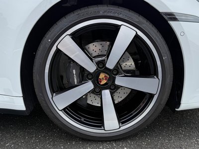 PORSCHE 911 CARRERA - 8