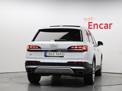 AUDI Q7 - 3