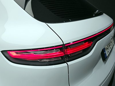 PORSCHE CAYENNE - 10