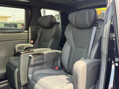 صورة مصغرة 61 لـ 2026 Toyota ALPHARD