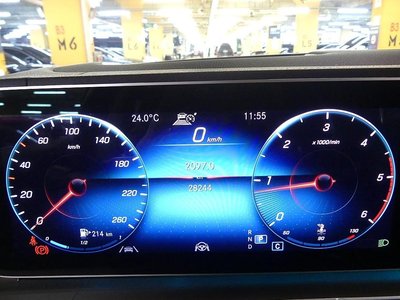 MERCEDES-BENZ GLE-CLASS - 8