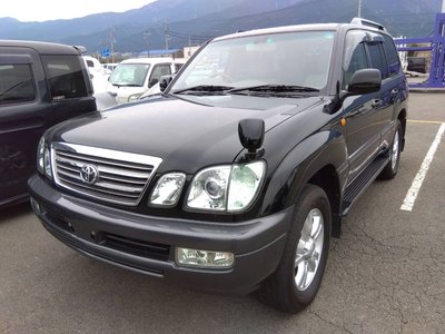 TOYOTA LAND CRUISER CYGNUS - 1