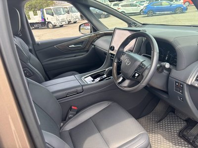 2025 Toyota ALPHARD — миниатюра 12