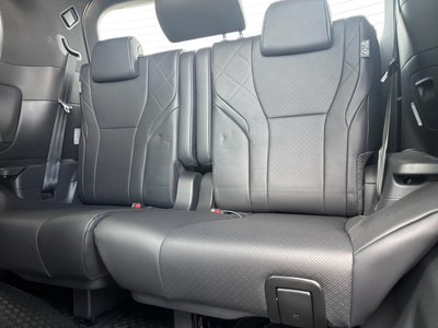 2025 Toyota ALPHARD — миниатюра 19