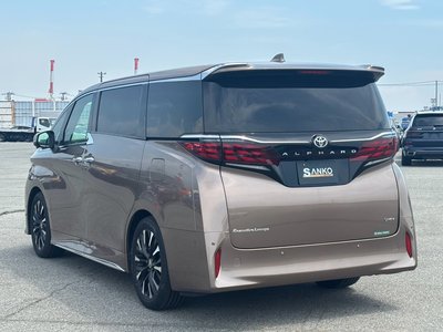صورة 5 لـ 2025 Toyota ALPHARD