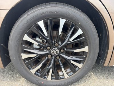 صورة 8 لـ 2025 Toyota ALPHARD