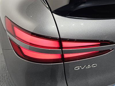 2021 Genesis GV60 — фото 10