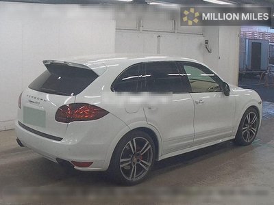 PORSCHE CAYENNE - 5