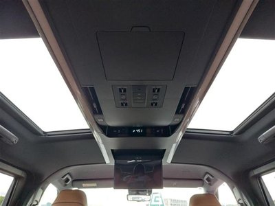 صورة 2 لـ 2025 Toyota VELLFIRE