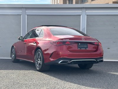 MERCEDES-BENZ E-CLASS - 3