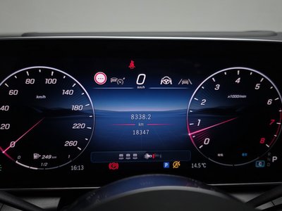 MERCEDES-BENZ GLC - 8