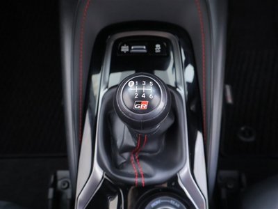 TOYOTA GR COROLLA - 8