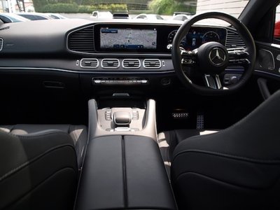 2025 Mercedes-BENZ GLE — миниатюра 32