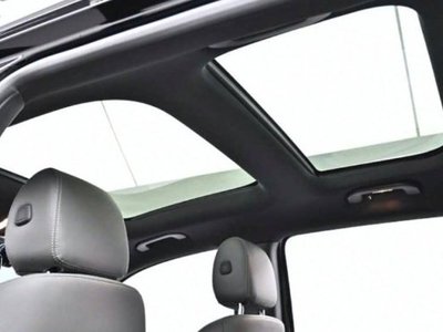 MERCEDES-BENZ EQB - 5