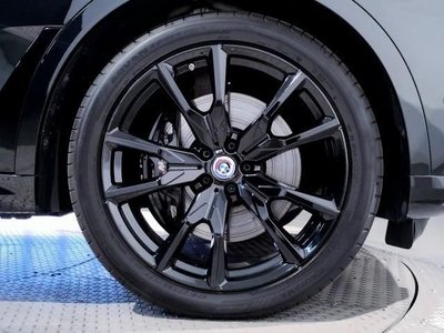BMW X7 - 9