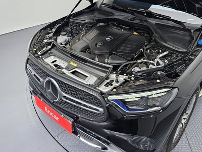 MERCEDES-BENZ GLC - 7