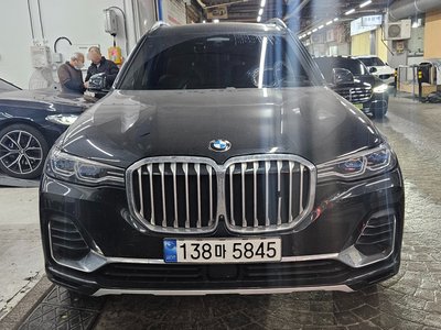 BMW X7 - 3