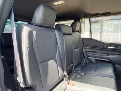 TOYOTA LAND CRUISER 250 - 9