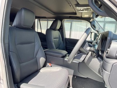 TOYOTA LAND CRUISER 250 - 8