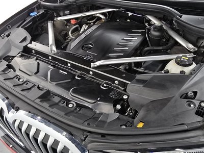 BMW X7 - 7