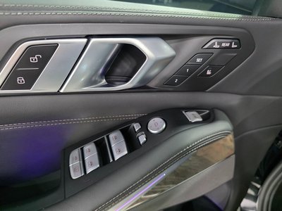 صورة 9 لـ 2023 BMW X7