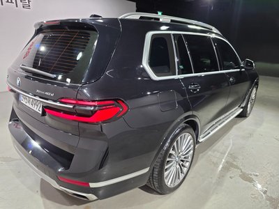 صورة 3 لـ 2023 BMW X7