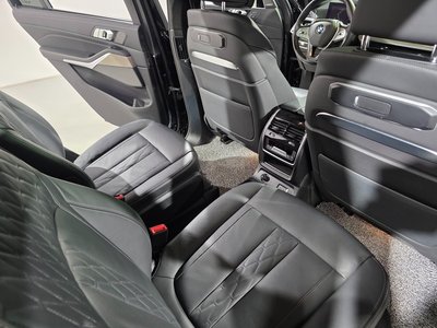 صورة مصغرة 11 لـ 2023 BMW X7